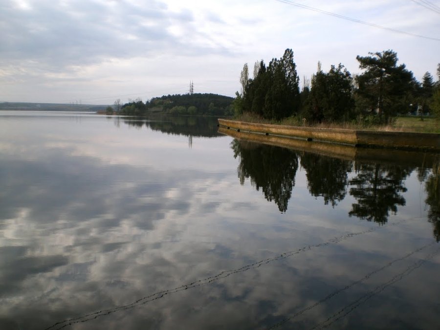 Язовир Розов кладенец